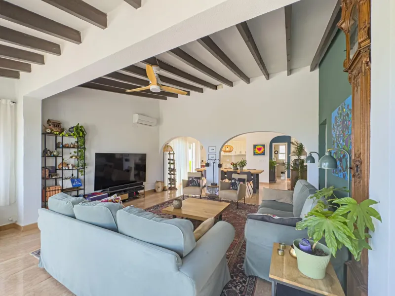Beautiful villa with panoramic sea views in La Nucia