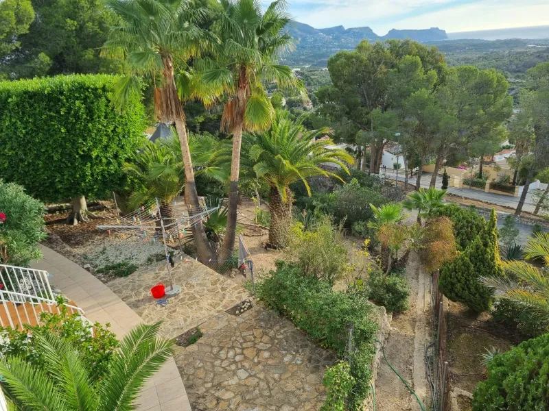 Beautiful villa with panoramic sea views in La Nucia