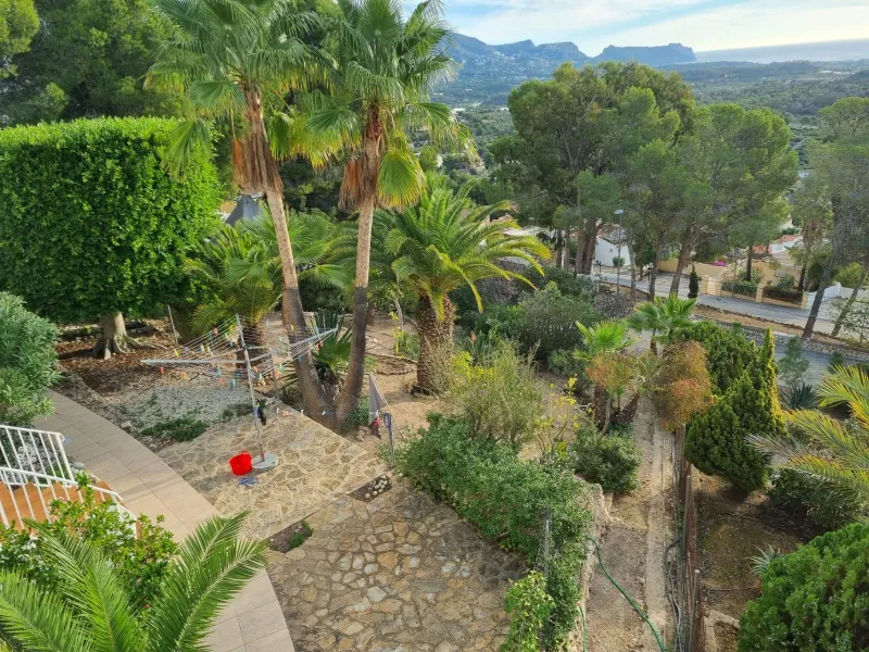 Beautiful villa with panoramic sea views in La Nucia