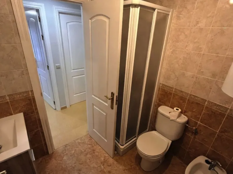 Vollständig renovierte 2-Zimmer-Wohnung – 100 m vom Strand entfernt, San Luis de Sabinillas, Manilva