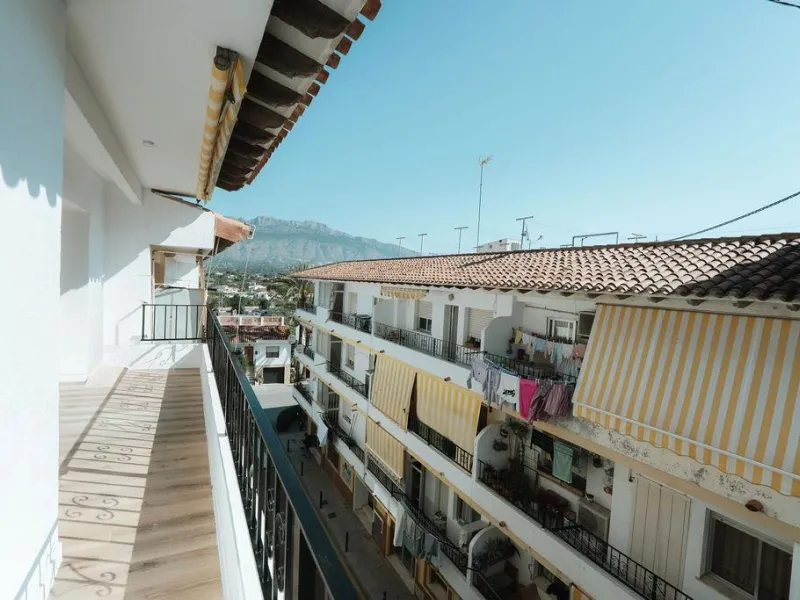 Spacious and fully renovated apartment in the heart of Altea