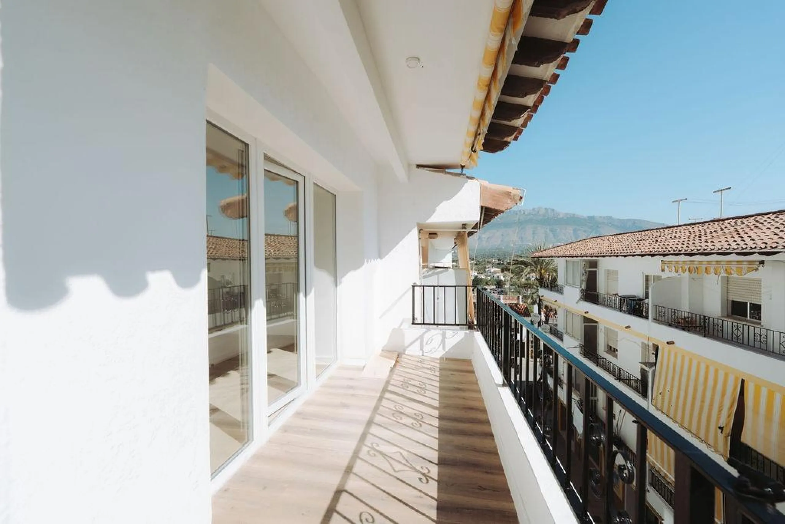 Spacious and fully renovated apartment in the heart of Altea