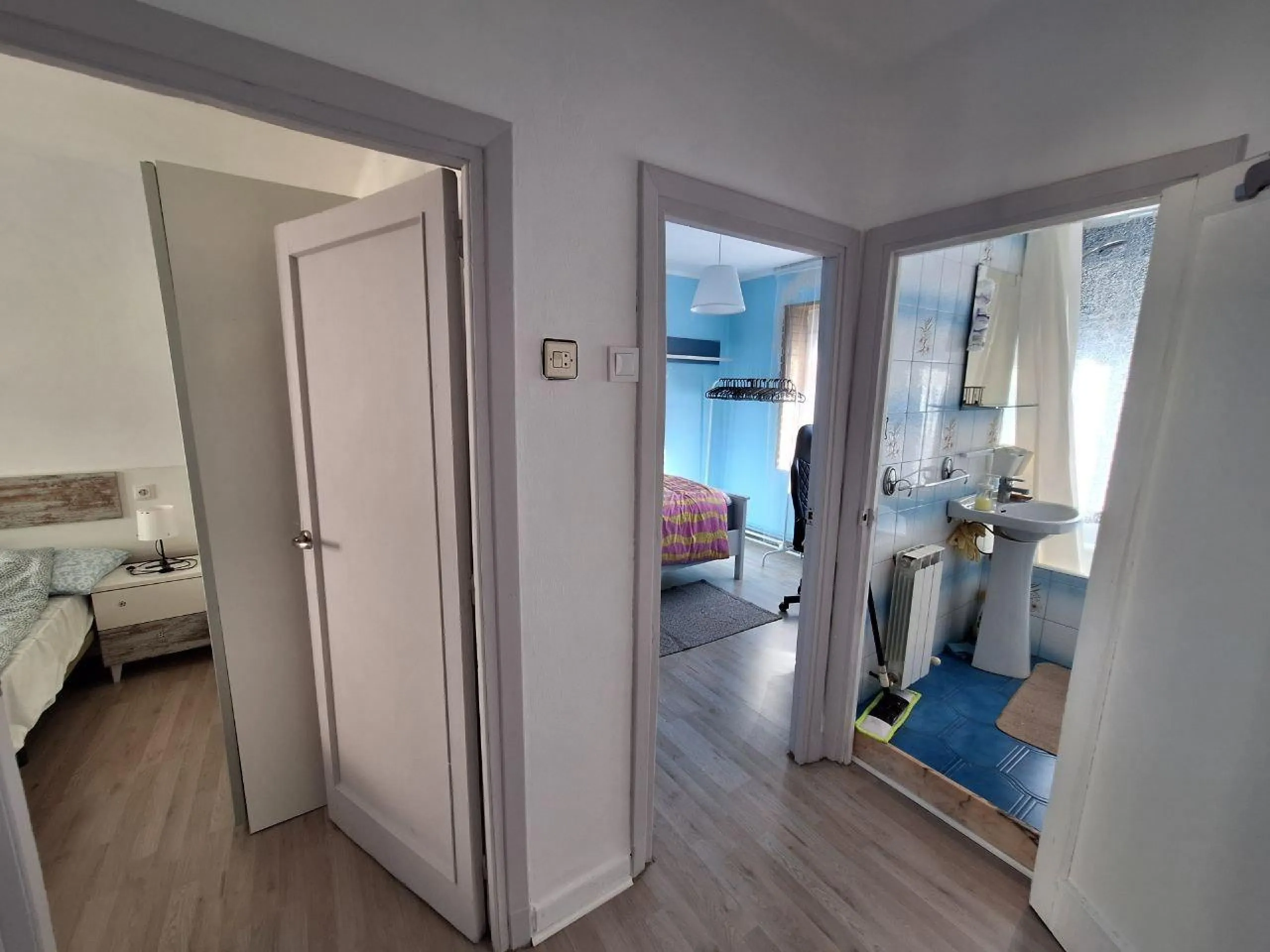 Piso de 3 habitaciones en Langreo — luminoso y en buen estado