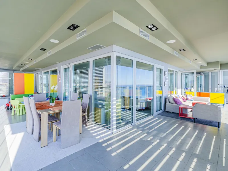 High-Rise Apartment with Terrace and Panoramic Views in Diagonal Mar, Barcelona