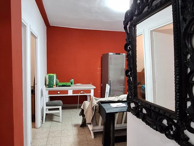Amplio piso de 3 dormitorios en bajo, zona verde y tranquila