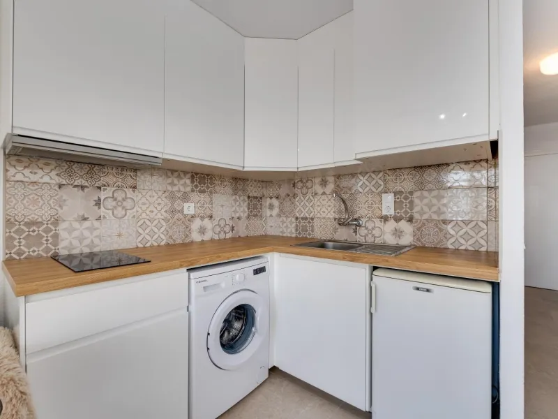 REFORMADO APARTAMENTO DE 2 HABITACIONES A ESCASOS METROS DEL MAR