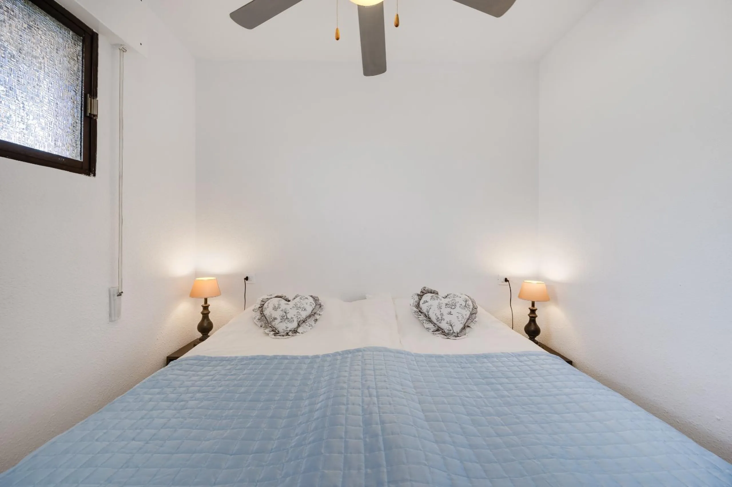 REFORMADO APARTAMENTO DE 2 HABITACIONES A ESCASOS METROS DEL MAR