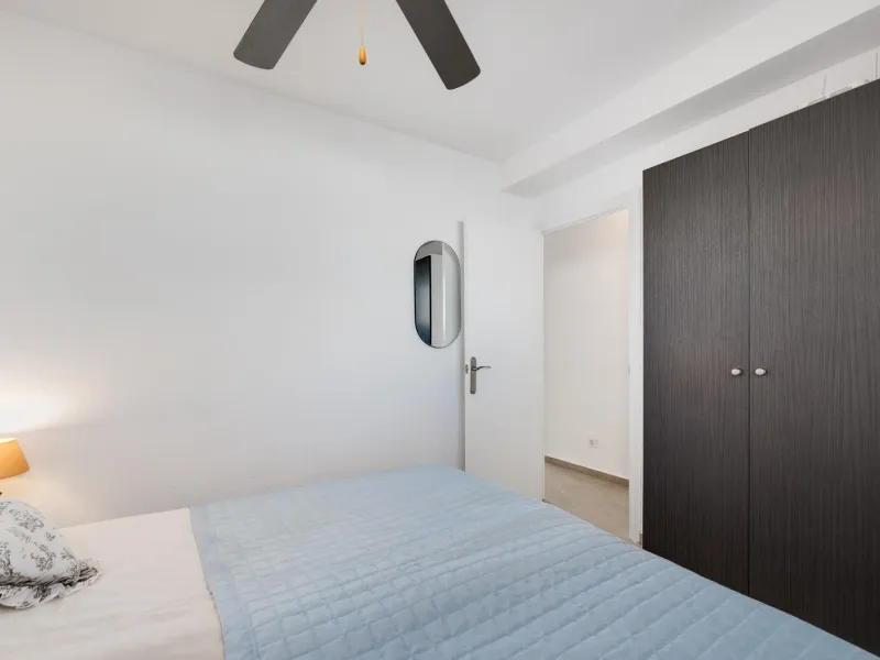 REFORMADO APARTAMENTO DE 2 HABITACIONES A ESCASOS METROS DEL MAR