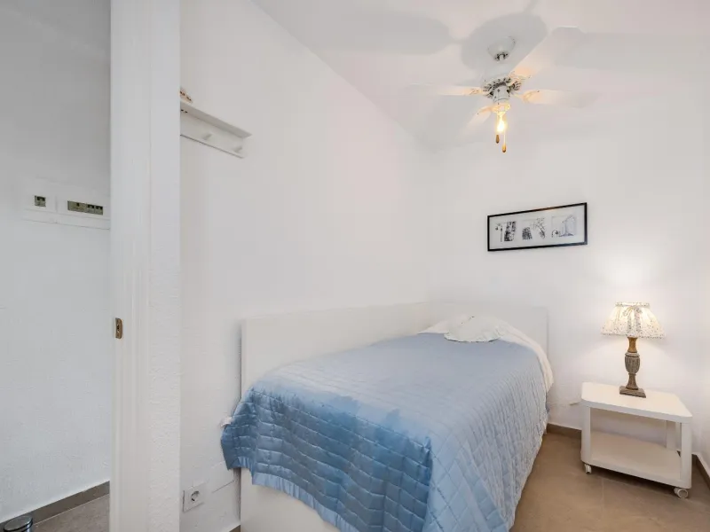 REFORMADO APARTAMENTO DE 2 HABITACIONES A ESCASOS METROS DEL MAR