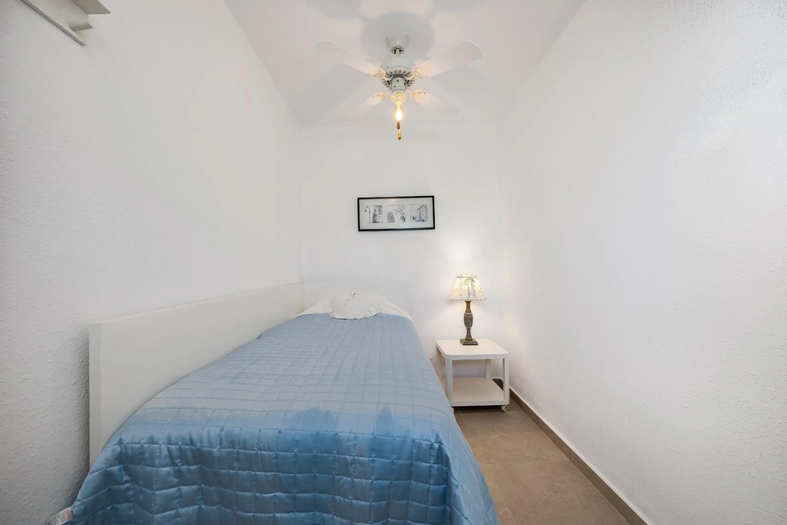 REFORMADO APARTAMENTO DE 2 HABITACIONES A ESCASOS METROS DEL MAR