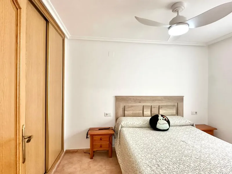 2 BEDROOM 1 BATHROOM APARTMENT WITH GARAGE IN THE CENTER OF TORREVIEJA