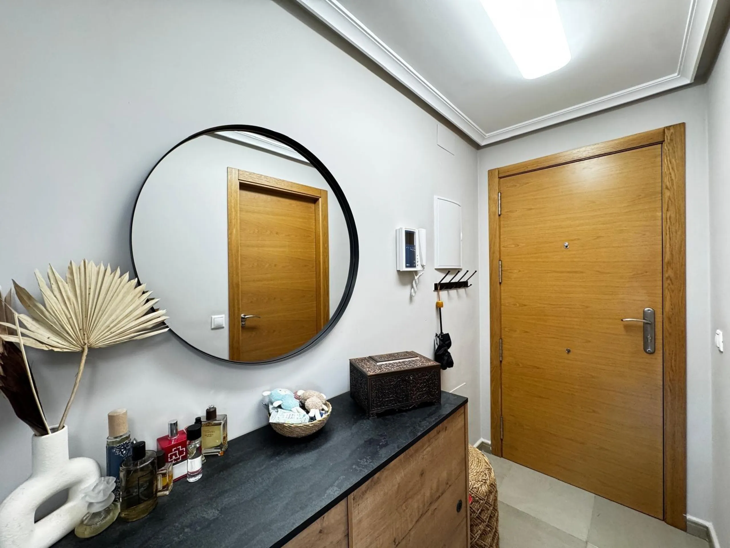 APARTAMENTO CON VISTAS AL PARQUE CON GARAJE+TRASTERO INCLUIDO. 3 DORM. 2 BAÑOS. SUPERFICIE DE 89 M2. PLAYA A 800 M.