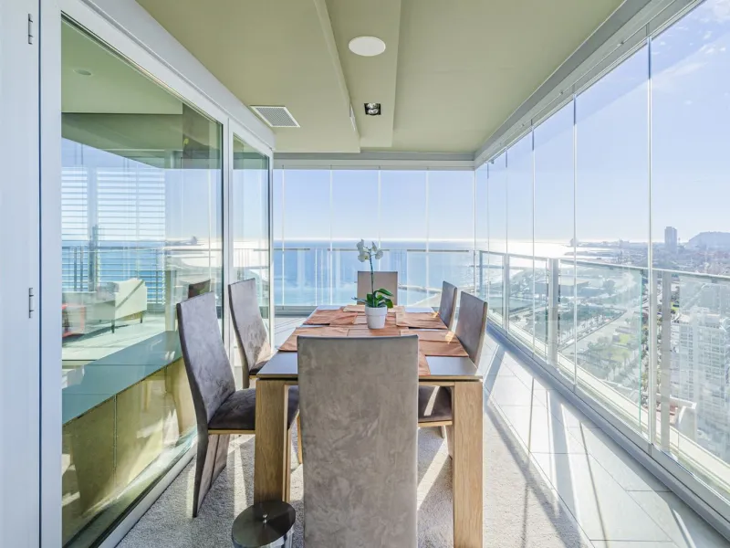 High-Rise Apartment with Terrace and Panoramic Views in Diagonal Mar, Barcelona