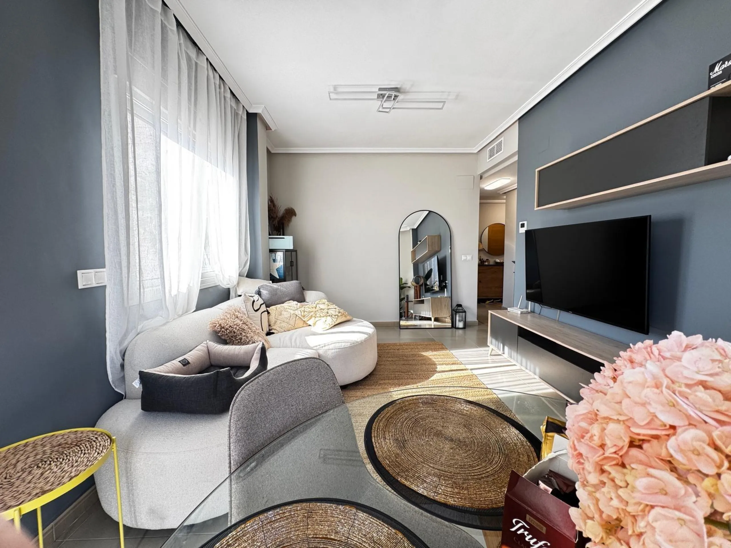 APARTAMENTO CON VISTAS AL PARQUE CON GARAJE+TRASTERO INCLUIDO. 3 DORM. 2 BAÑOS. SUPERFICIE DE 89 M2. PLAYA A 800 M.