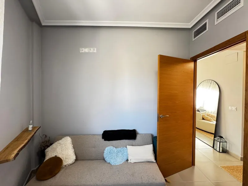 APARTAMENTO CON VISTAS AL PARQUE CON GARAJE+TRASTERO INCLUIDO. 3 DORM. 2 BAÑOS. SUPERFICIE DE 89 M2. PLAYA A 800 M.