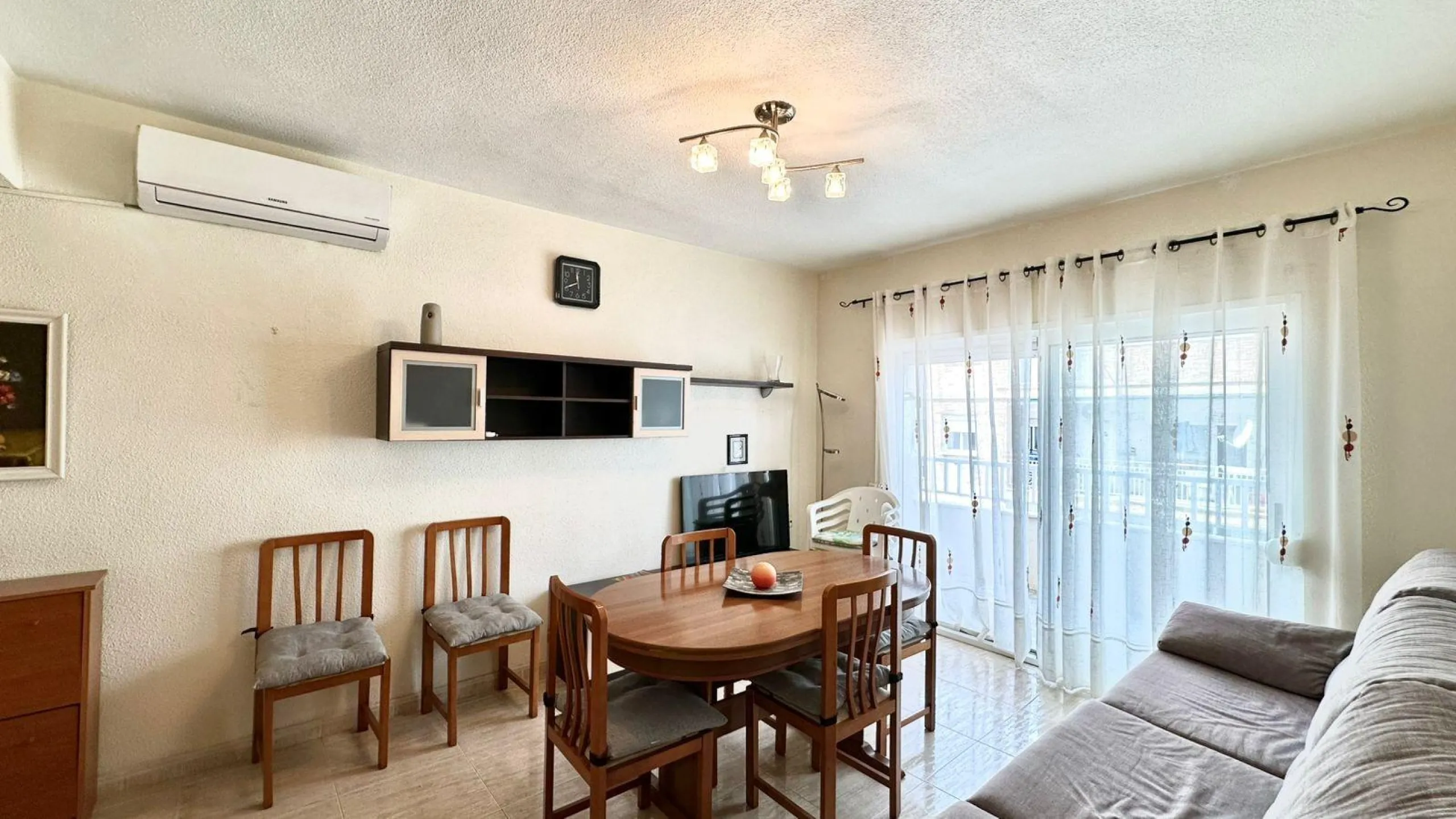 2 BEDROOM 1 BATHROOM APARTMENT AT TORREVIEJA BUS STATION WITH TERRACE