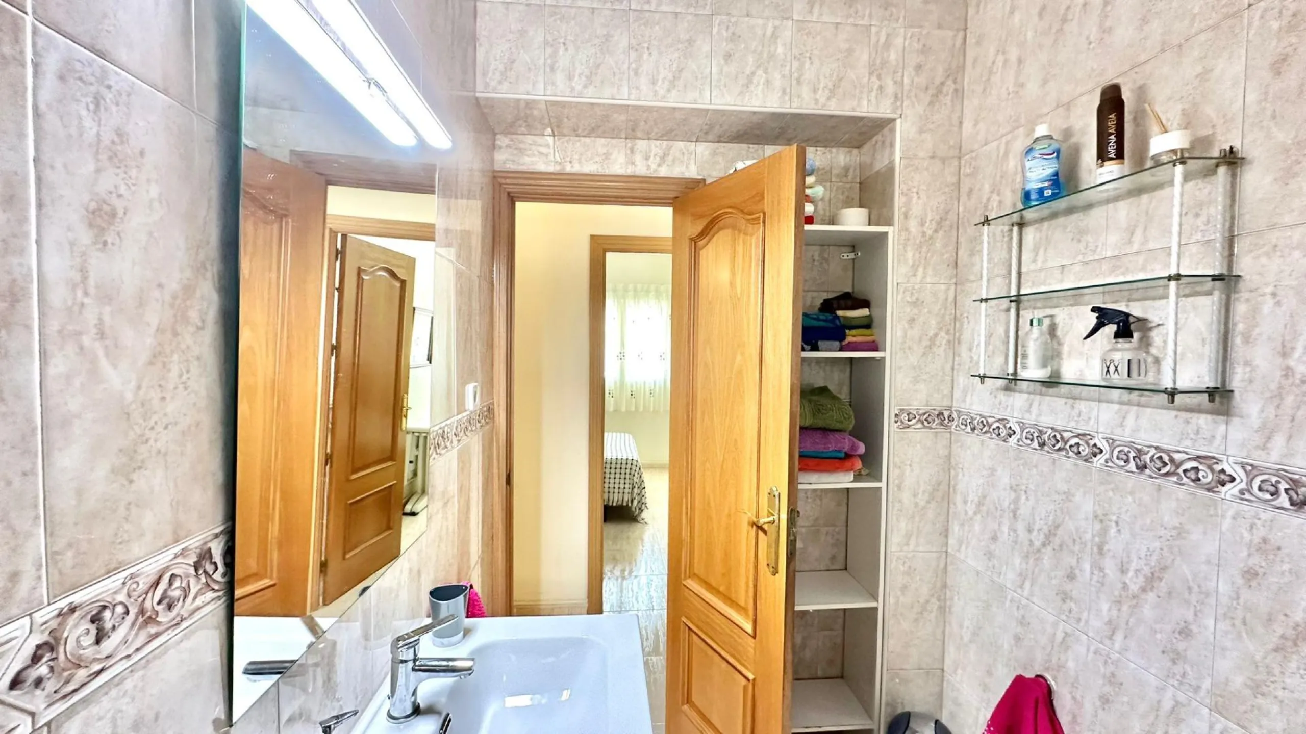 2 BEDROOM 1 BATHROOM APARTMENT AT TORREVIEJA BUS STATION WITH TERRACE