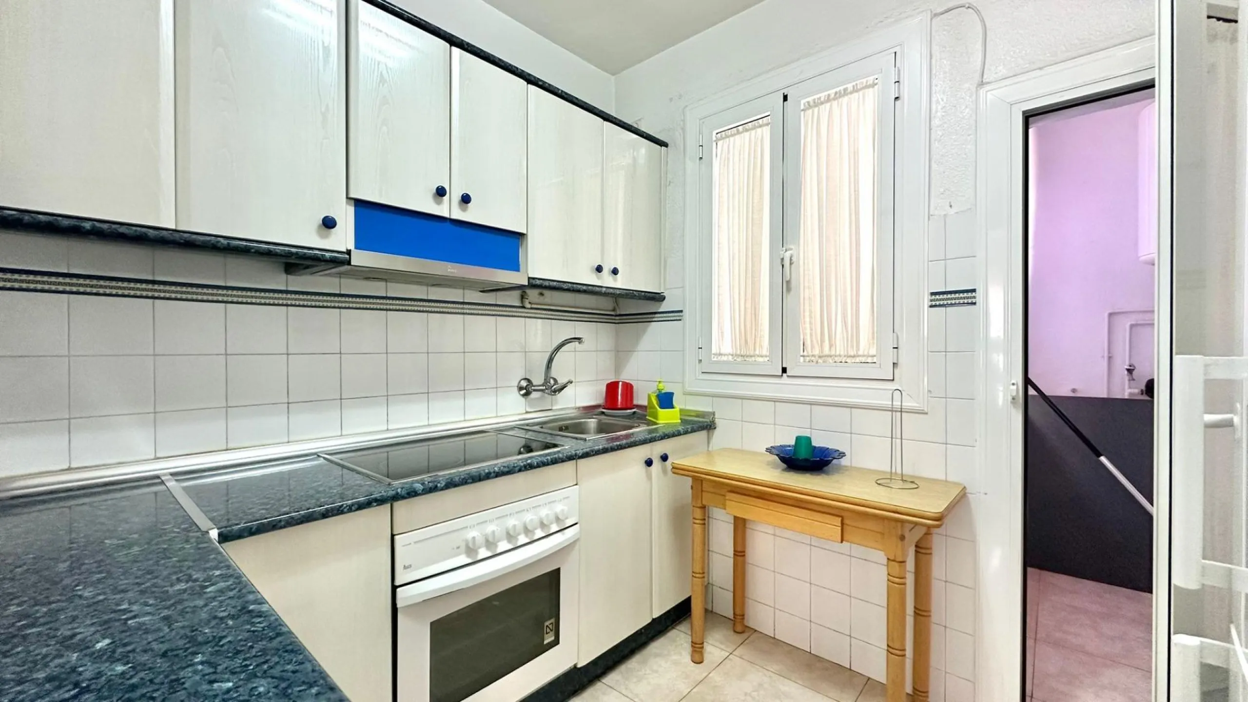 2 BEDROOM 1 BATHROOM APARTMENT AT TORREVIEJA BUS STATION WITH TERRACE