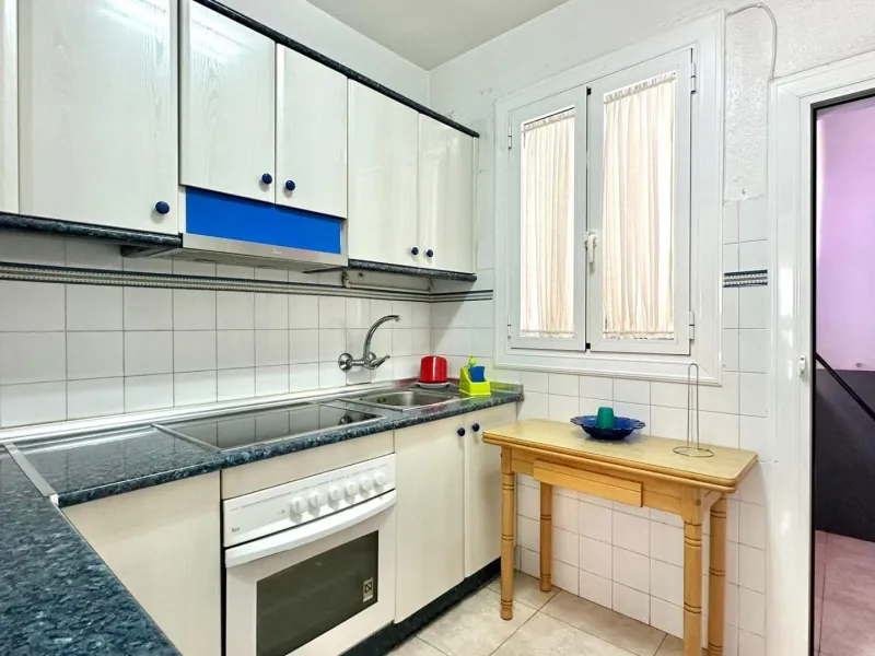 2 BEDROOM 1 BATHROOM APARTMENT AT TORREVIEJA BUS STATION WITH TERRACE