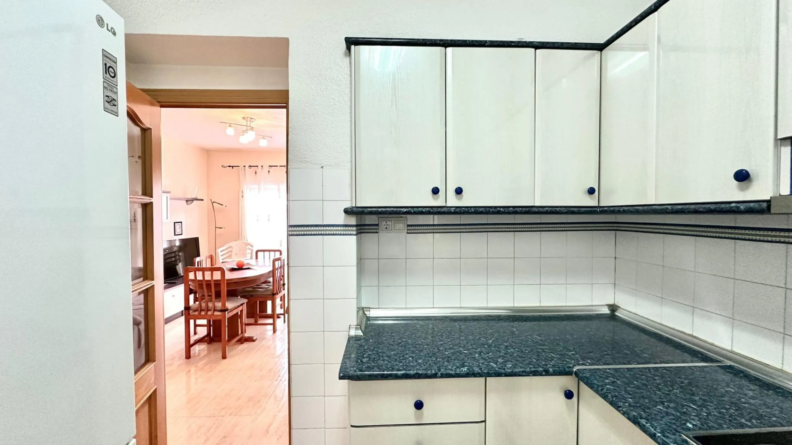2 BEDROOM 1 BATHROOM APARTMENT AT TORREVIEJA BUS STATION WITH TERRACE