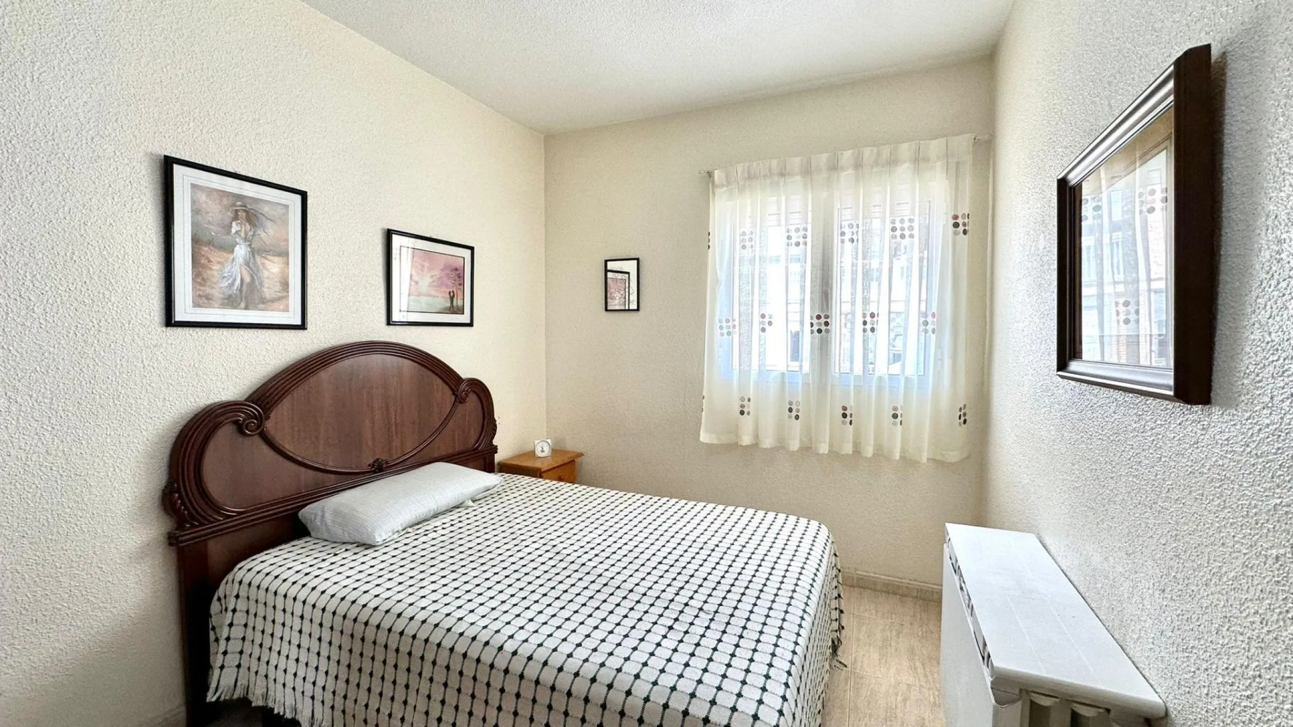 2 BEDROOM 1 BATHROOM APARTMENT AT TORREVIEJA BUS STATION WITH TERRACE