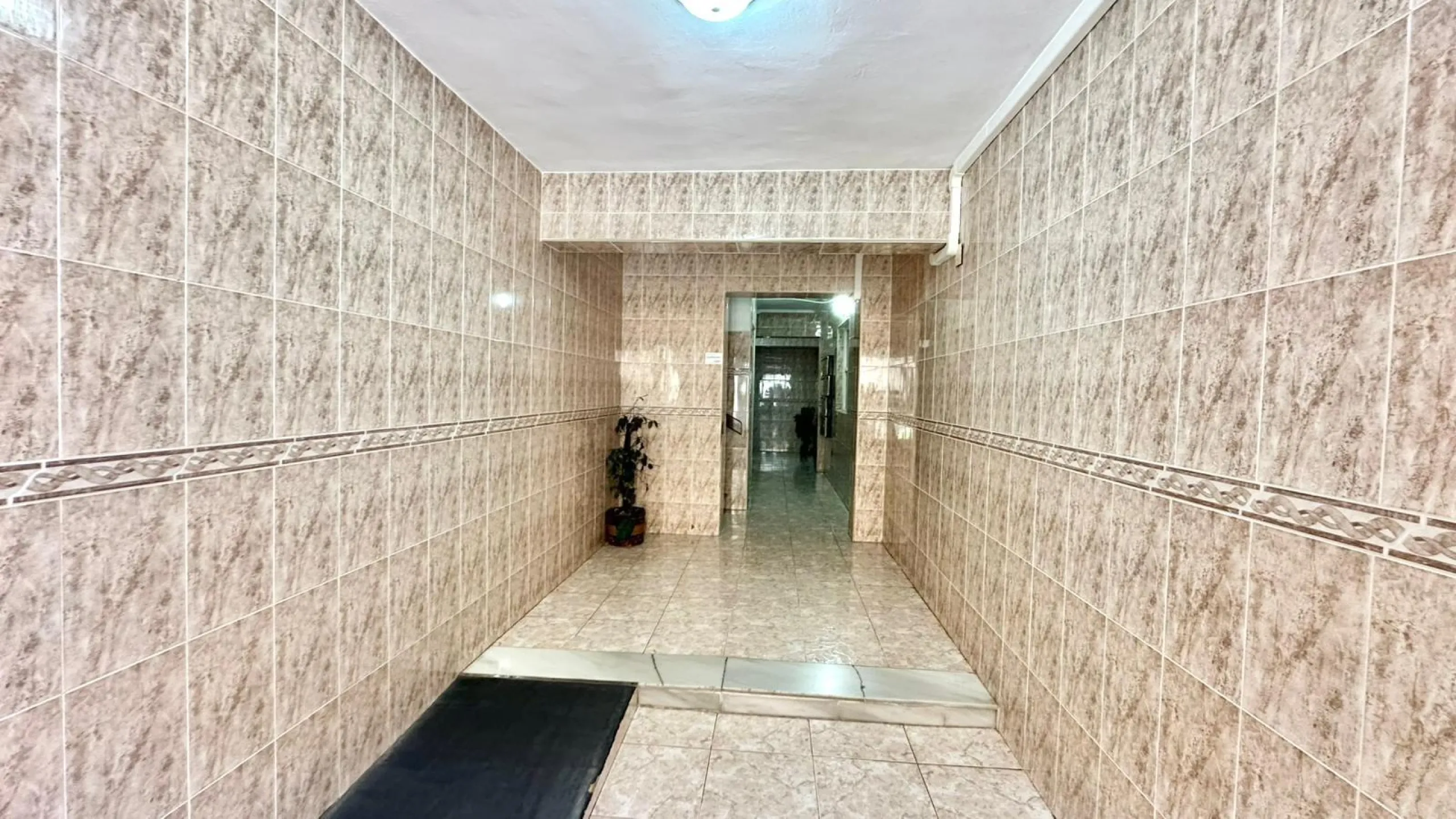 2 BEDROOM 1 BATHROOM APARTMENT AT TORREVIEJA BUS STATION WITH TERRACE