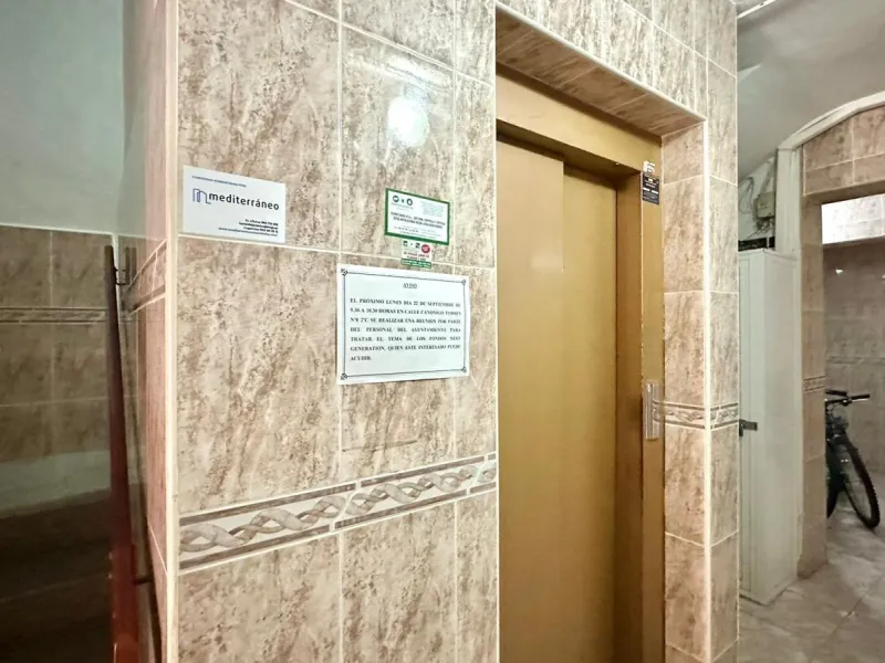 2 BEDROOM 1 BATHROOM APARTMENT AT TORREVIEJA BUS STATION WITH TERRACE