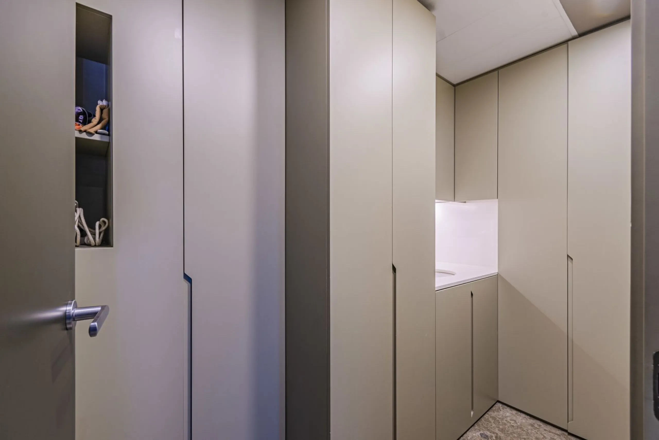 High-Rise Apartment with Terrace and Panoramic Views in Diagonal Mar, Barcelona