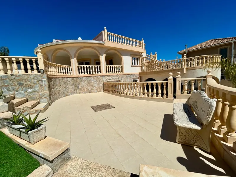Stunning Independent Villa in Ciudad Quesada