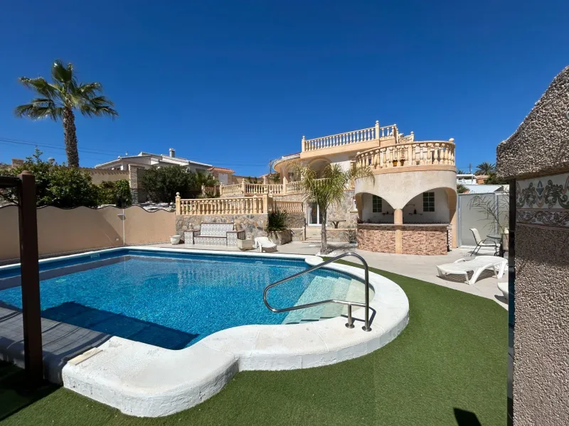 Stunning Independent Villa in Ciudad Quesada