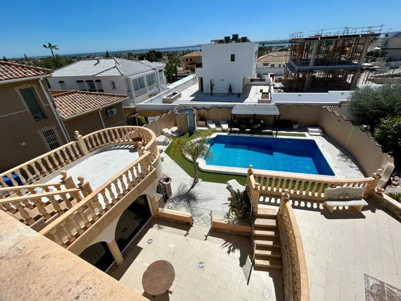 Stunning Independent Villa in Ciudad Quesada
