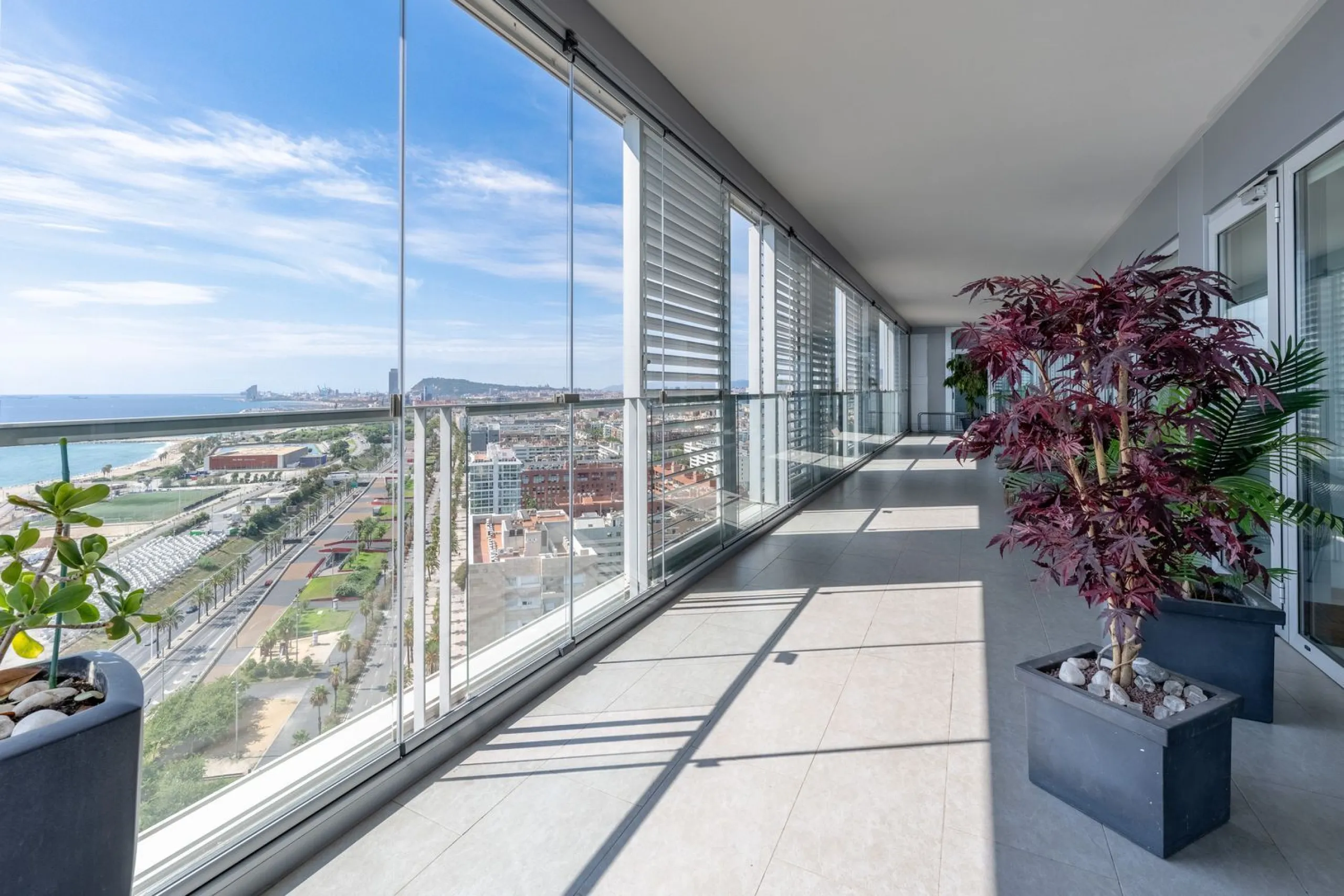 Apartment with Endless Views in Barcelona: An Oasis Between Sky and Sea