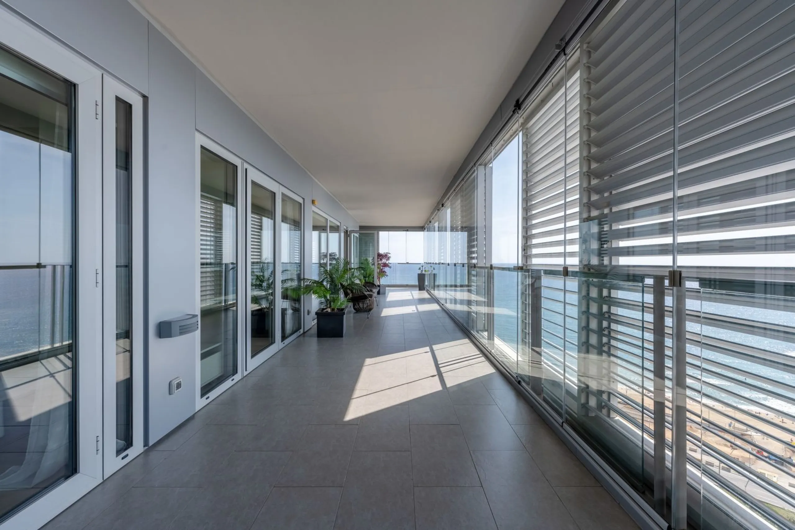 Apartment with Endless Views in Barcelona: An Oasis Between Sky and Sea