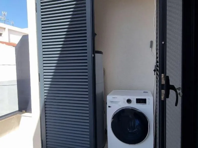 Modern apartment with private solarium in Torrevieja – just steps from the sea
