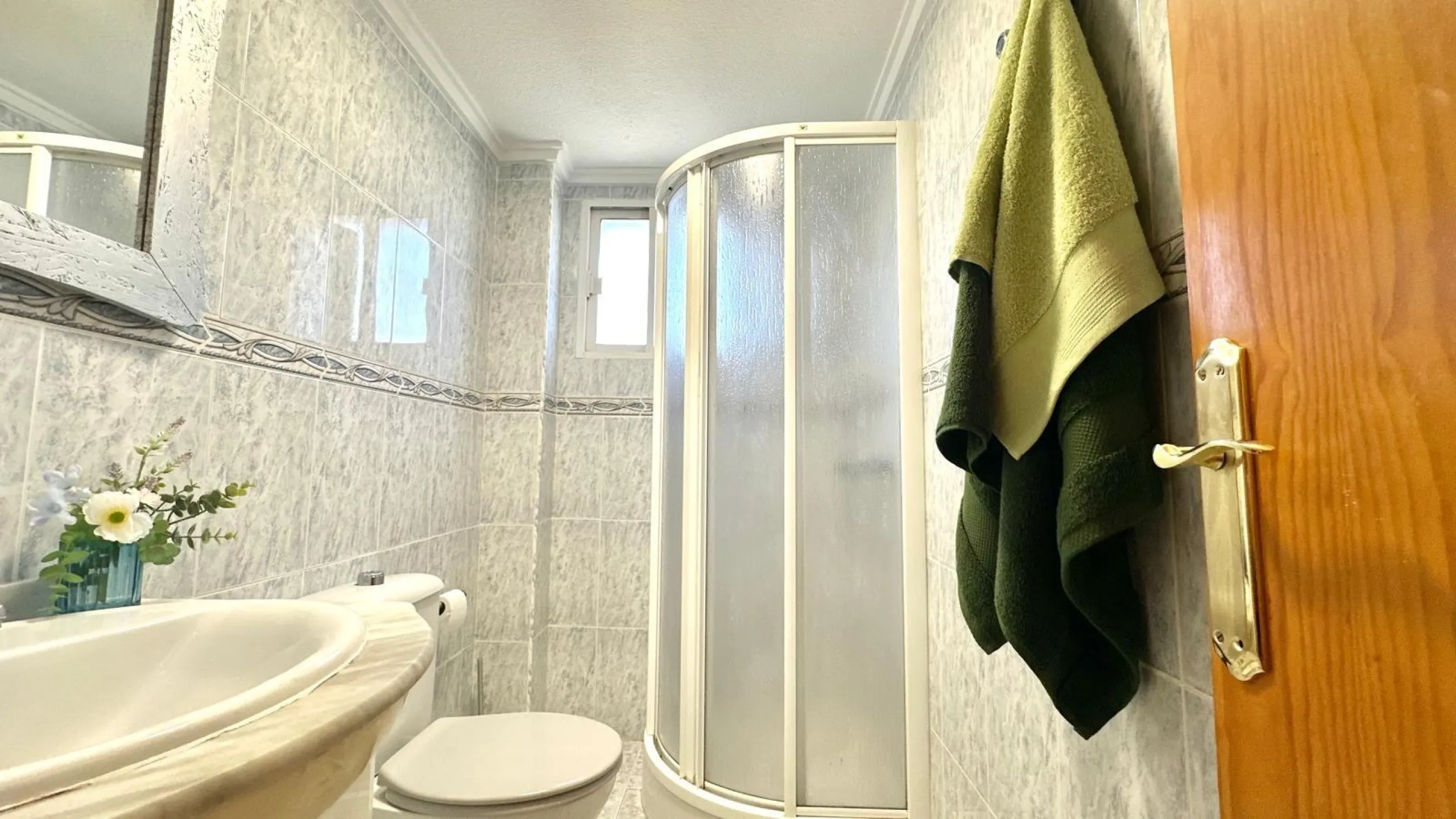 1 BEDROOM, 1 BATHROOM APARTMENT IN LA SIESTA