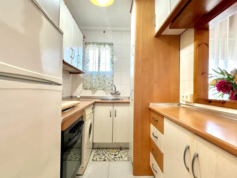 1 BEDROOM, 1 BATHROOM APARTMENT IN LA SIESTA
