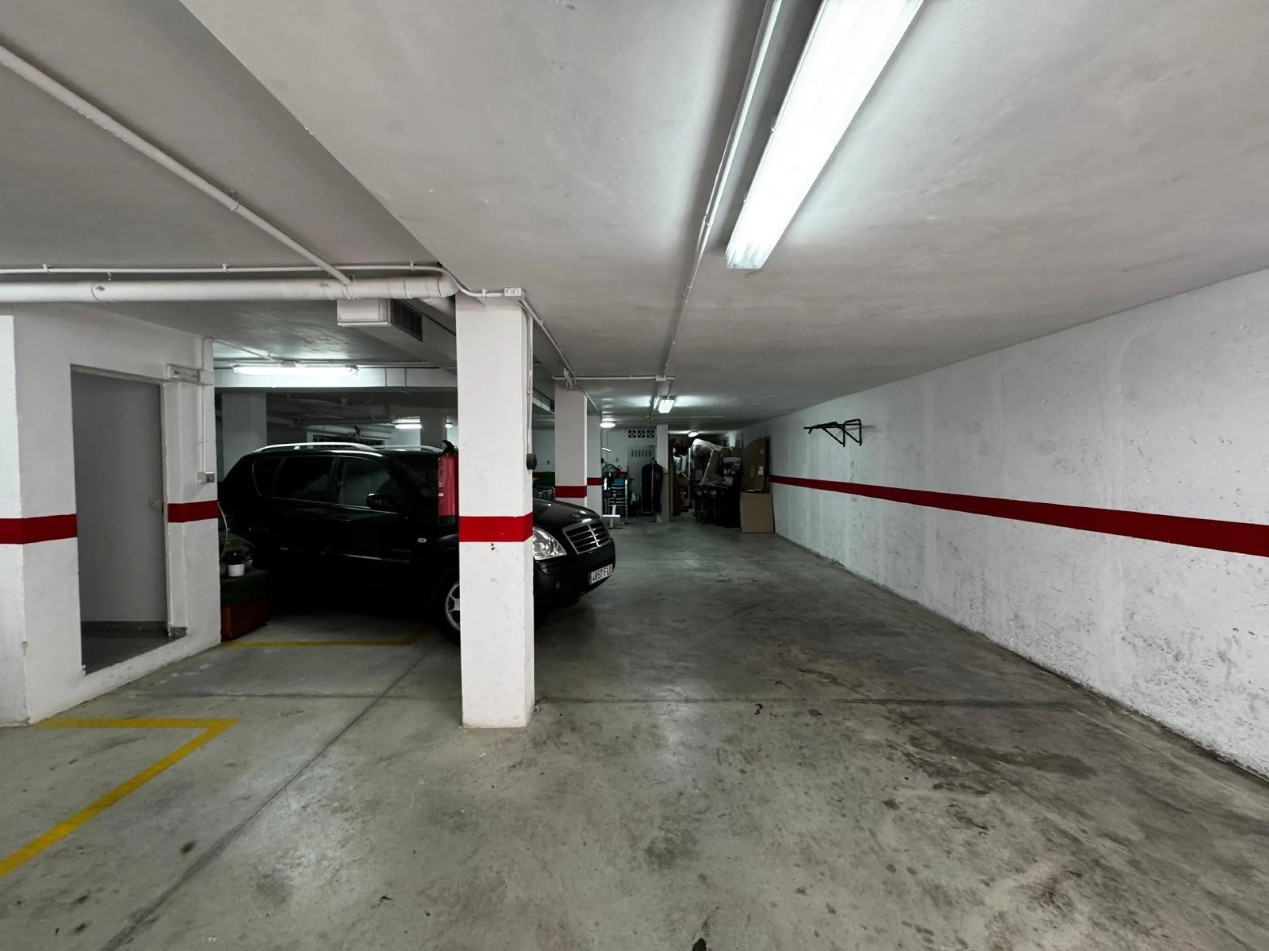 A COMPLETE BUILDING COMPRISING 4 FLATS, BUILT TO A HIGH STANDARD AND GUARANTEED TO BE PROFITABLE