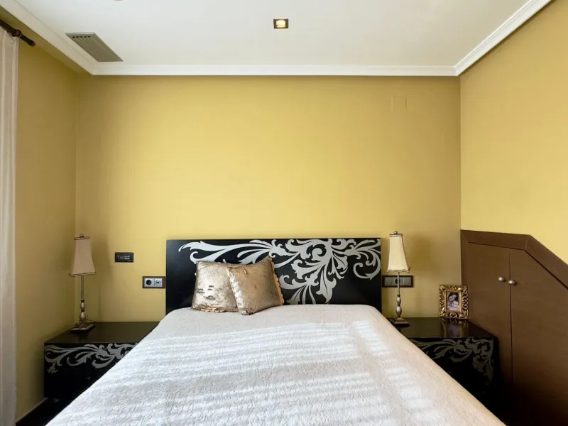 A COMPLETE BUILDING COMPRISING 4 FLATS, BUILT TO A HIGH STANDARD AND GUARANTEED TO BE PROFITABLE