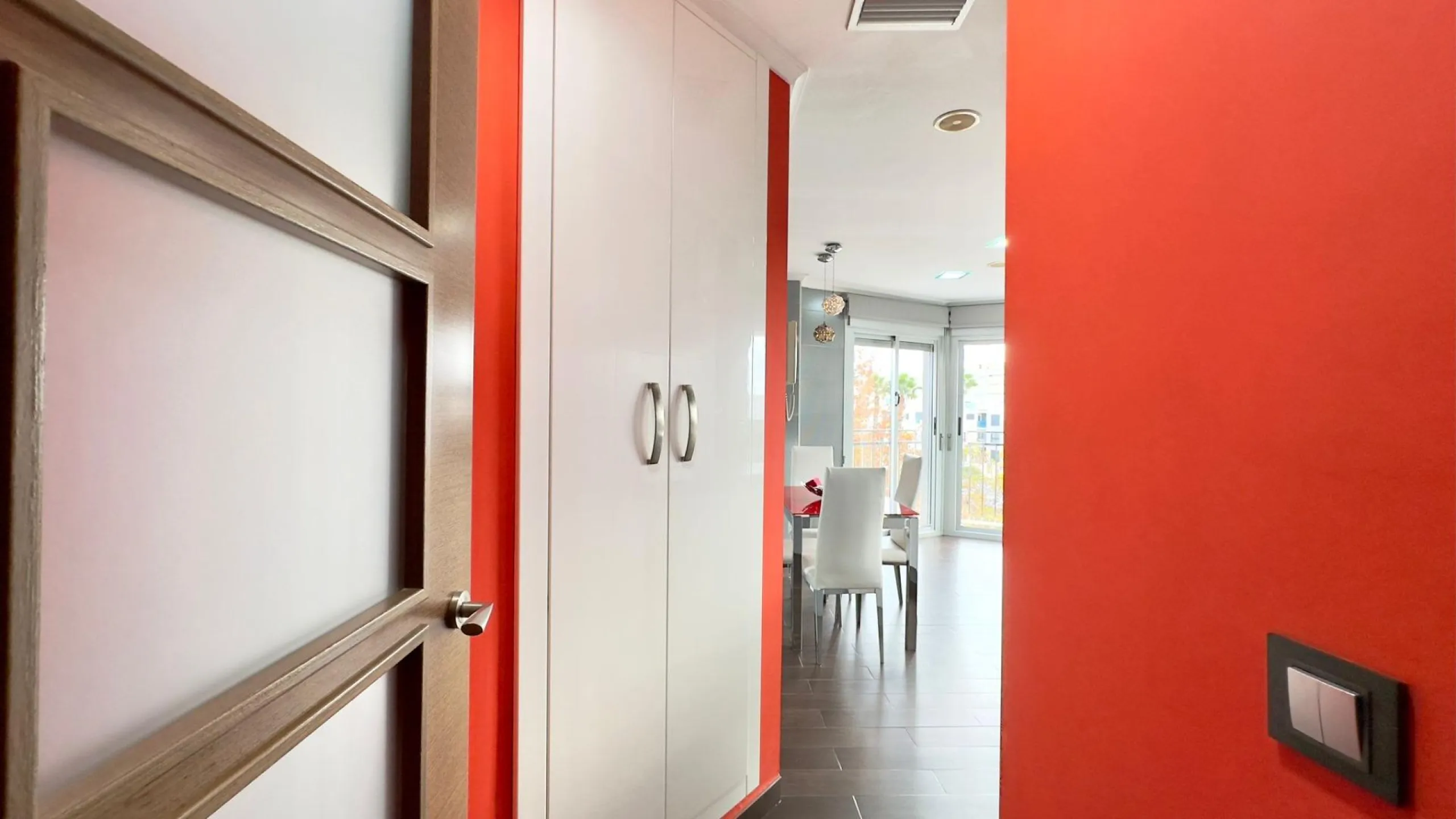 A COMPLETE BUILDING COMPRISING 4 FLATS, BUILT TO A HIGH STANDARD AND GUARANTEED TO BE PROFITABLE