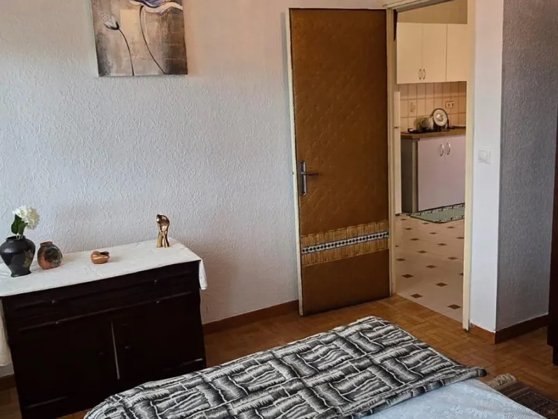 Piso soleado de 2 habitaciones en Sama (Langreo) — listo para entrar a vivir