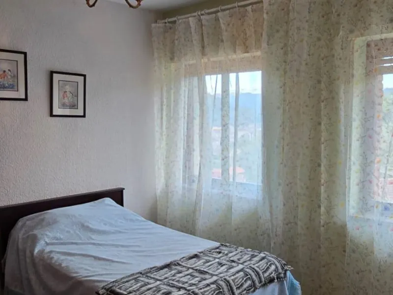 Piso soleado de 2 habitaciones en Sama (Langreo) — listo para entrar a vivir