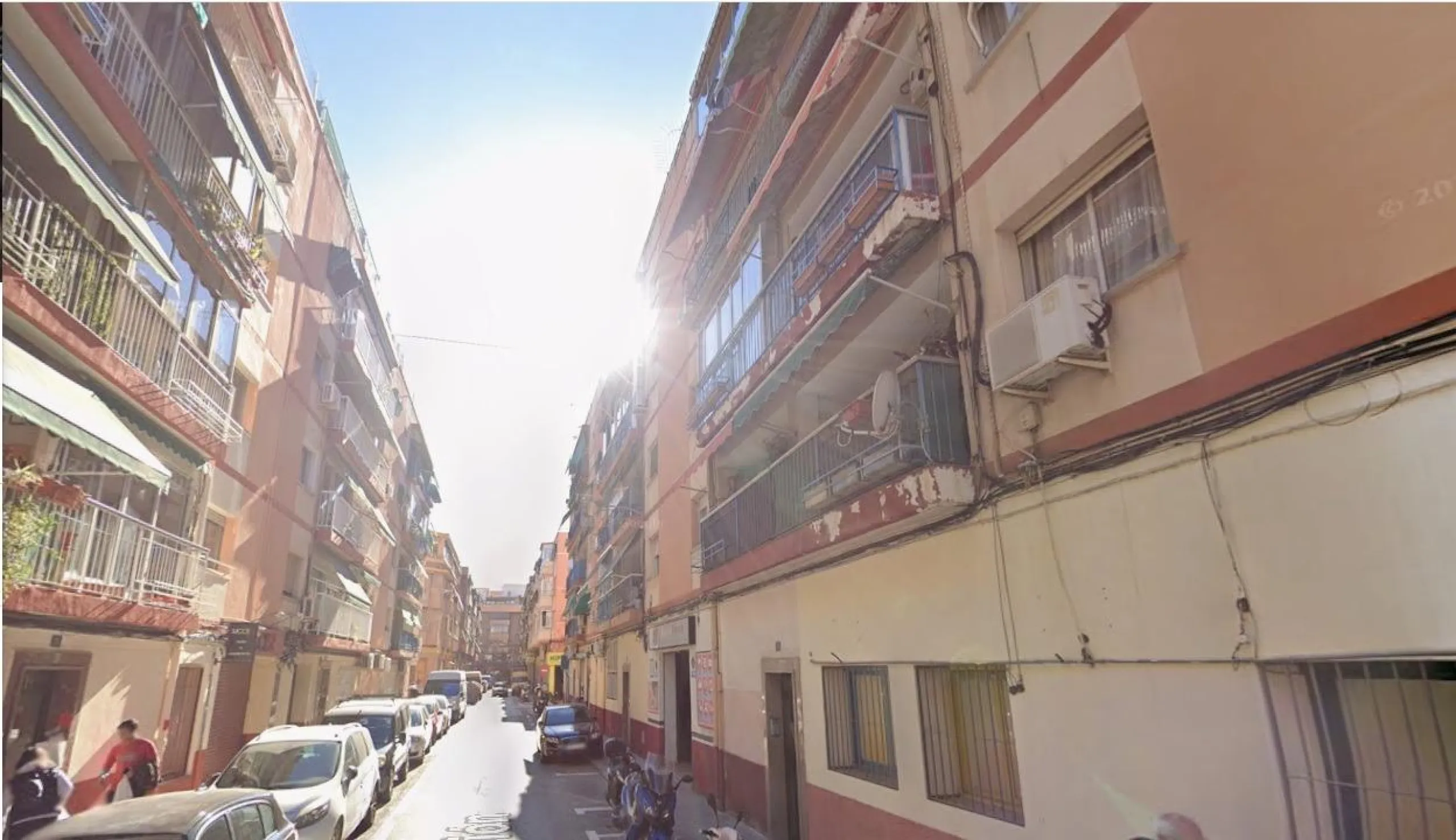 ✨ GRAN OPORTUNIDAD DE REFORMA CON TERRAZA EN ALICANTE ✨