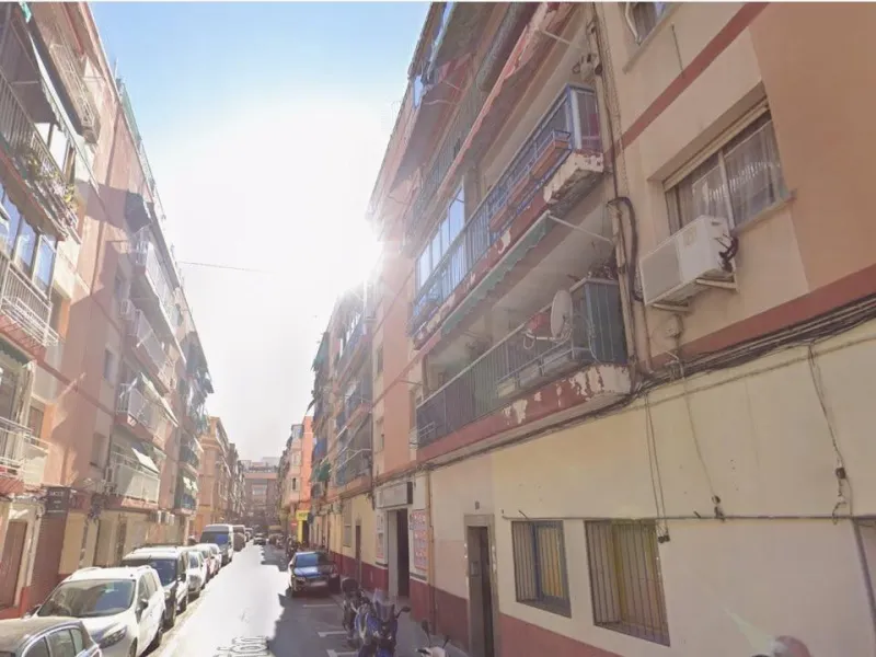 ✨ GRAN OPORTUNIDAD DE REFORMA CON TERRAZA EN ALICANTE ✨