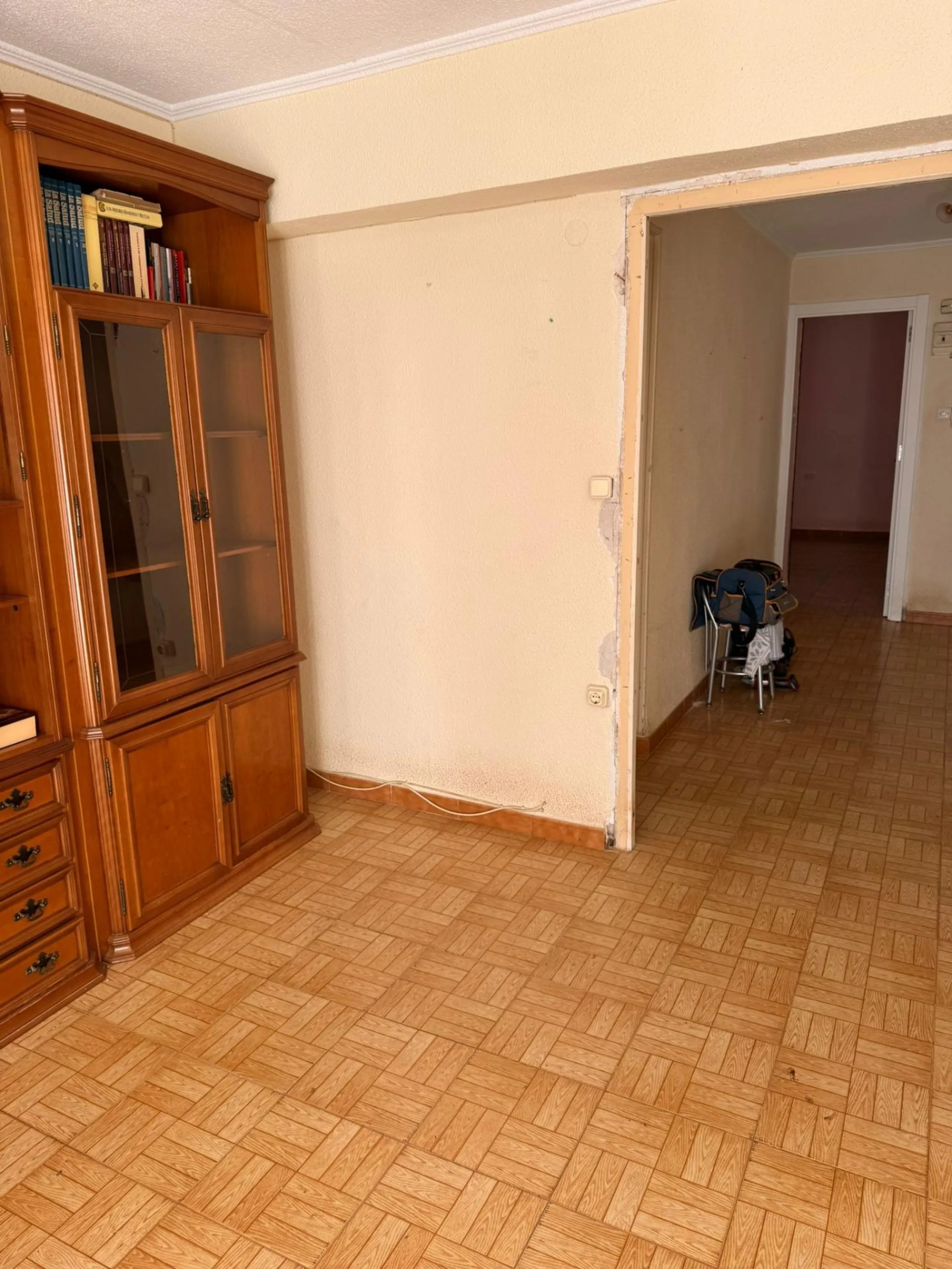 ✨ GRAN OPORTUNIDAD DE REFORMA CON TERRAZA EN ALICANTE ✨