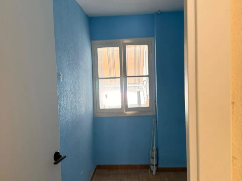 ✨ GRAN OPORTUNIDAD DE REFORMA CON TERRAZA EN ALICANTE ✨