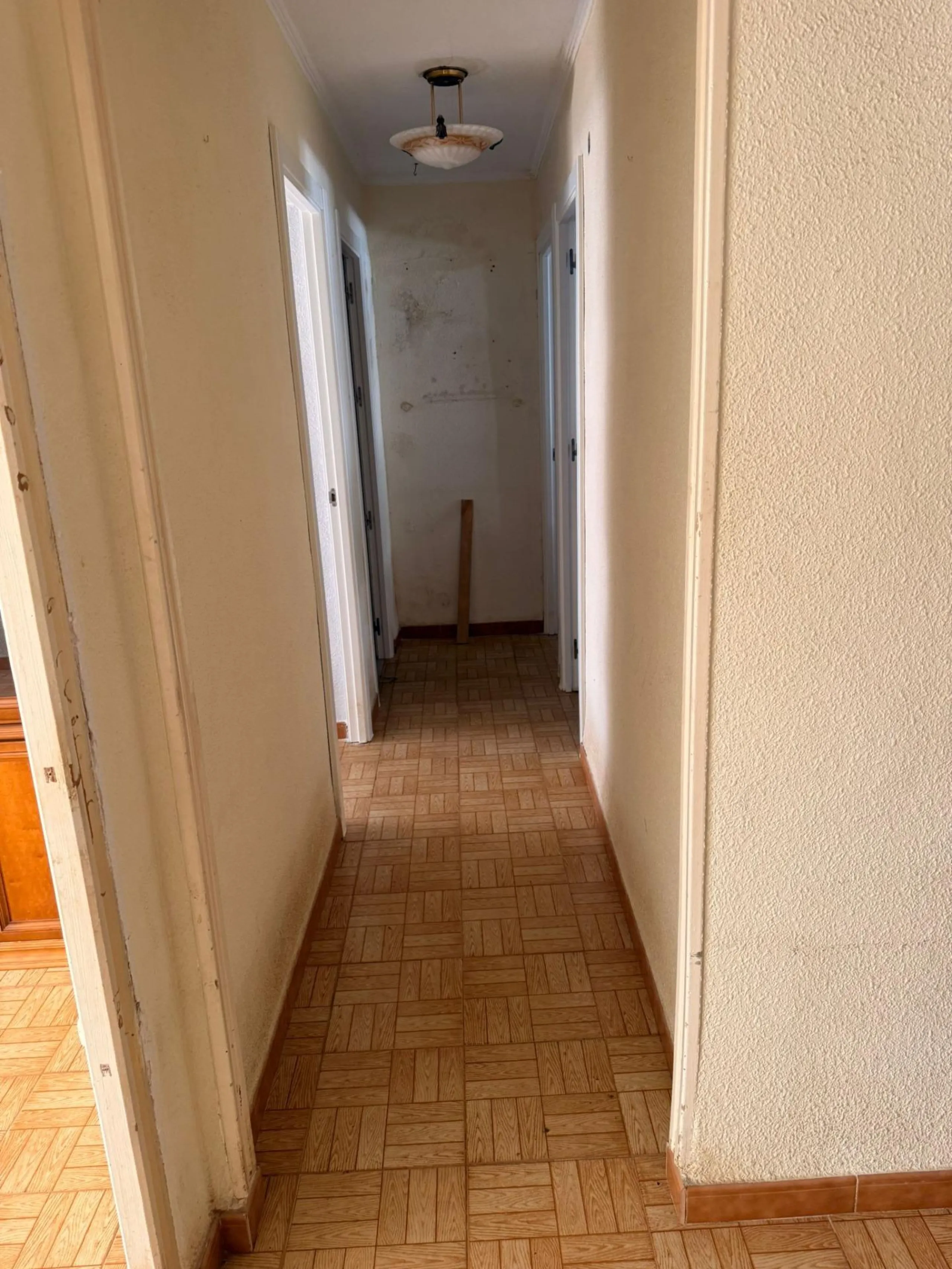 ✨ GRAN OPORTUNIDAD DE REFORMA CON TERRAZA EN ALICANTE ✨