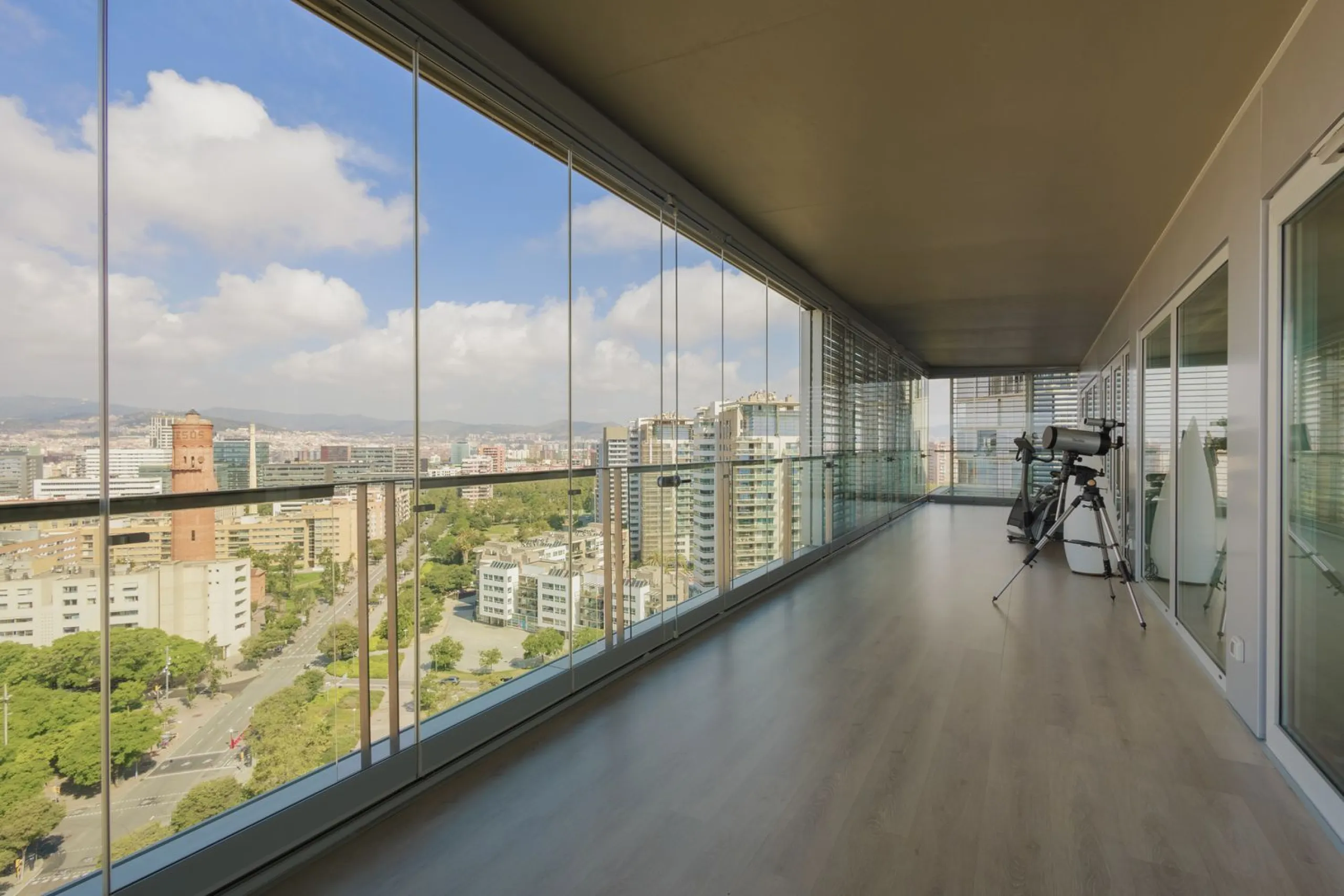 Luxury Sea-Front Apartment with Panoramic Terrace – Diagonal Mar, Barcelona