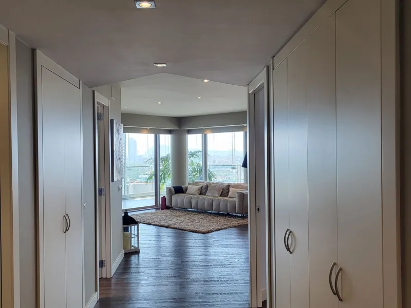 Luxury Sea-Front Apartment with Panoramic Terrace – Diagonal Mar, Barcelona