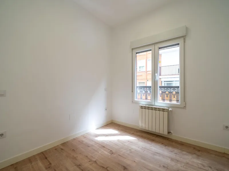 FULLY RENOVATED APARTMENT IN PALACIO, MADRID