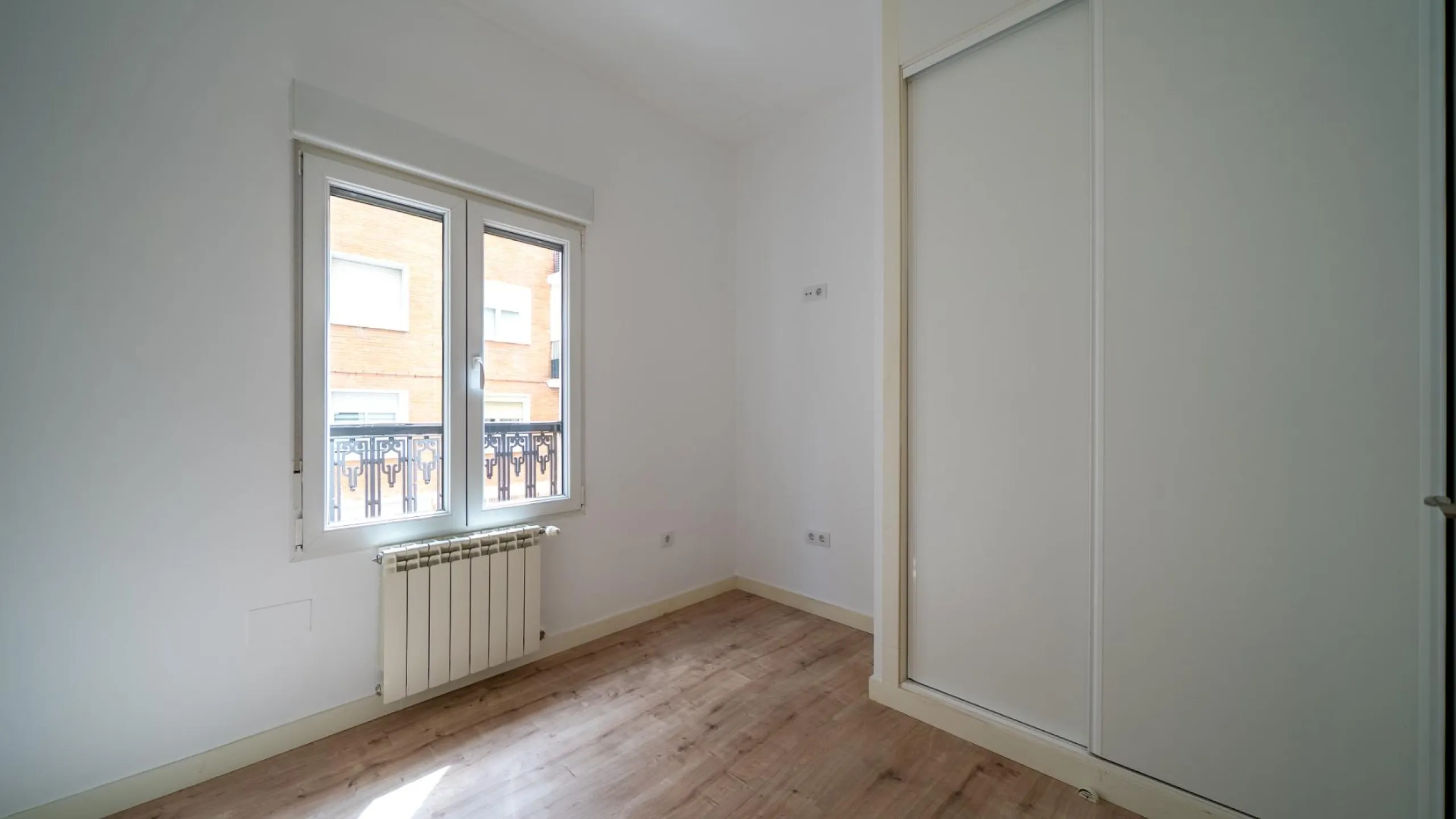 FULLY RENOVATED APARTMENT IN PALACIO, MADRID